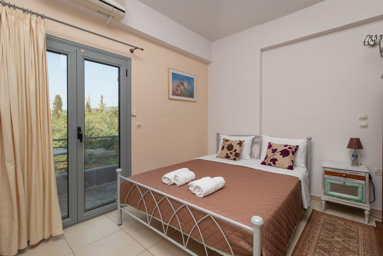 Ta Spitakia Tsarbopoulos Kyparissia Extérieur photo